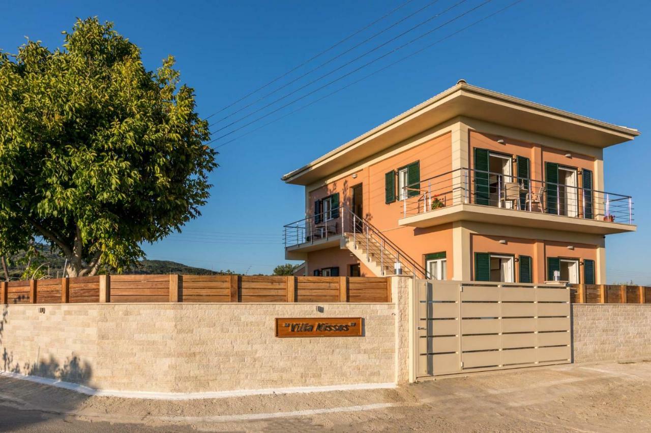 Villa Nissos Línia 外观 照片